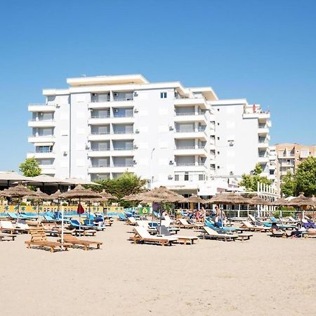 Trea Accomodations - On Private Beach With Sunbed & Umbrella Avlonya Dış mekan fotoğraf