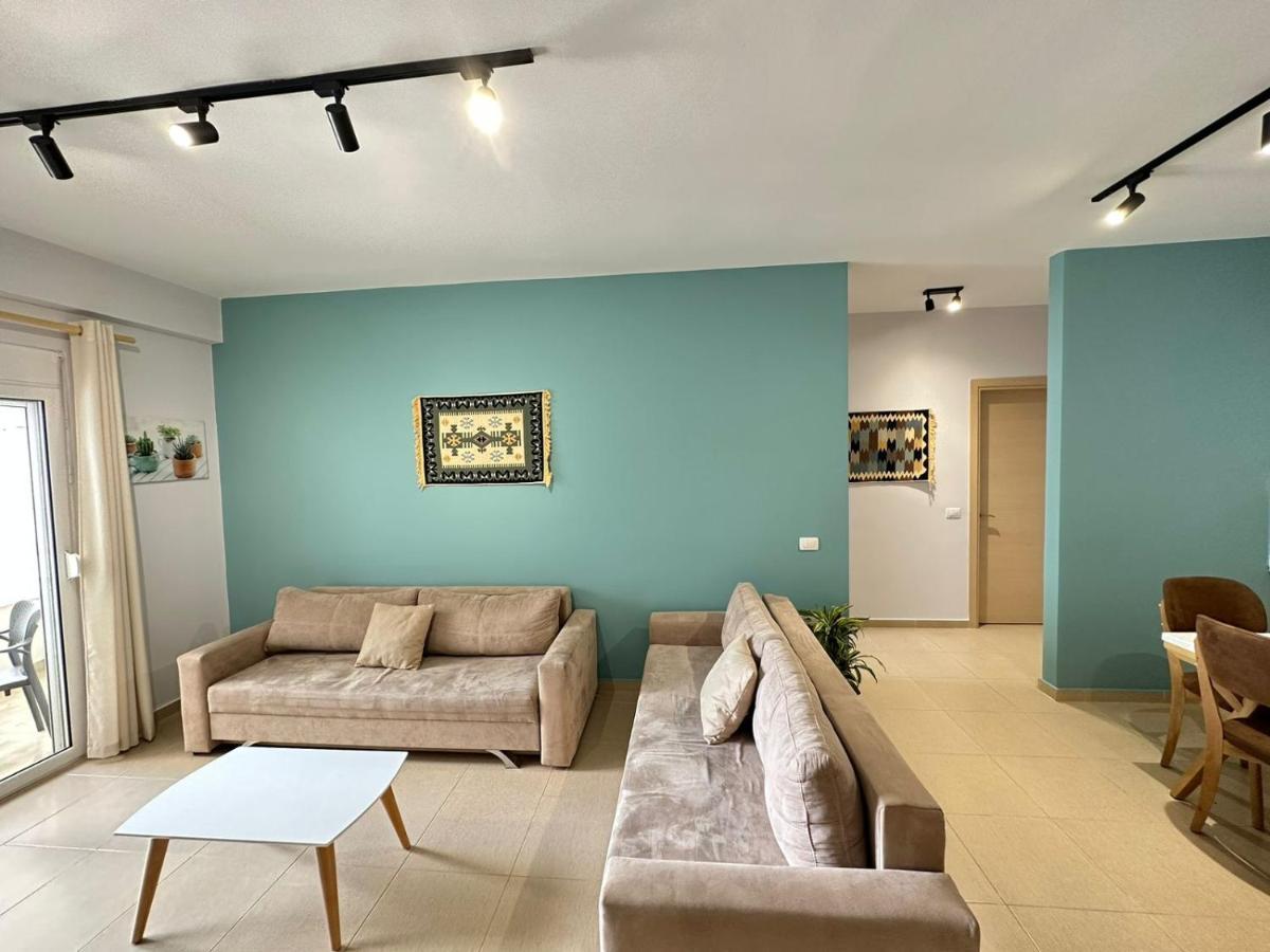 Trea Accomodations - On Private Beach With Sunbed & Umbrella Avlonya Dış mekan fotoğraf