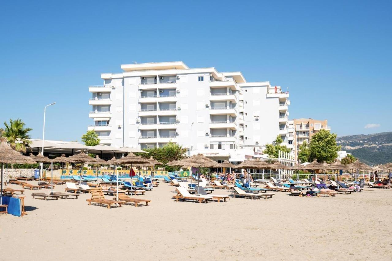 Trea Accomodations - On Private Beach With Sunbed & Umbrella Avlonya Dış mekan fotoğraf